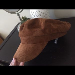 Forever 21 suede hat